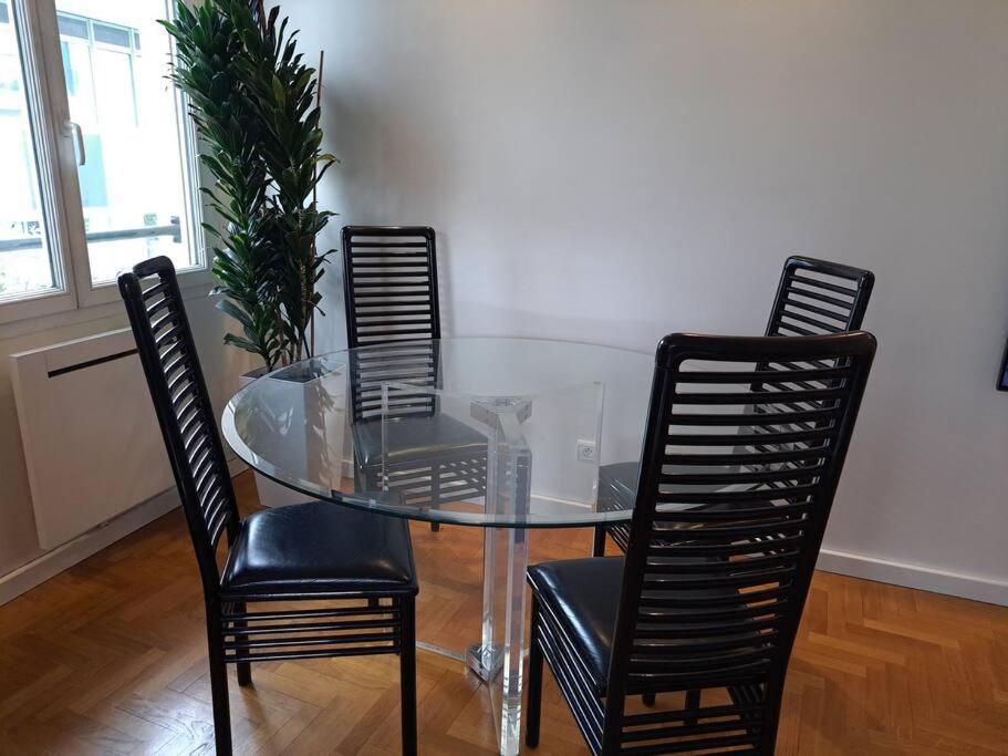 Appartement Aux Portes De Paris Et 5 Minutes Du Metro Charenton-le-Pont Exteriör bild